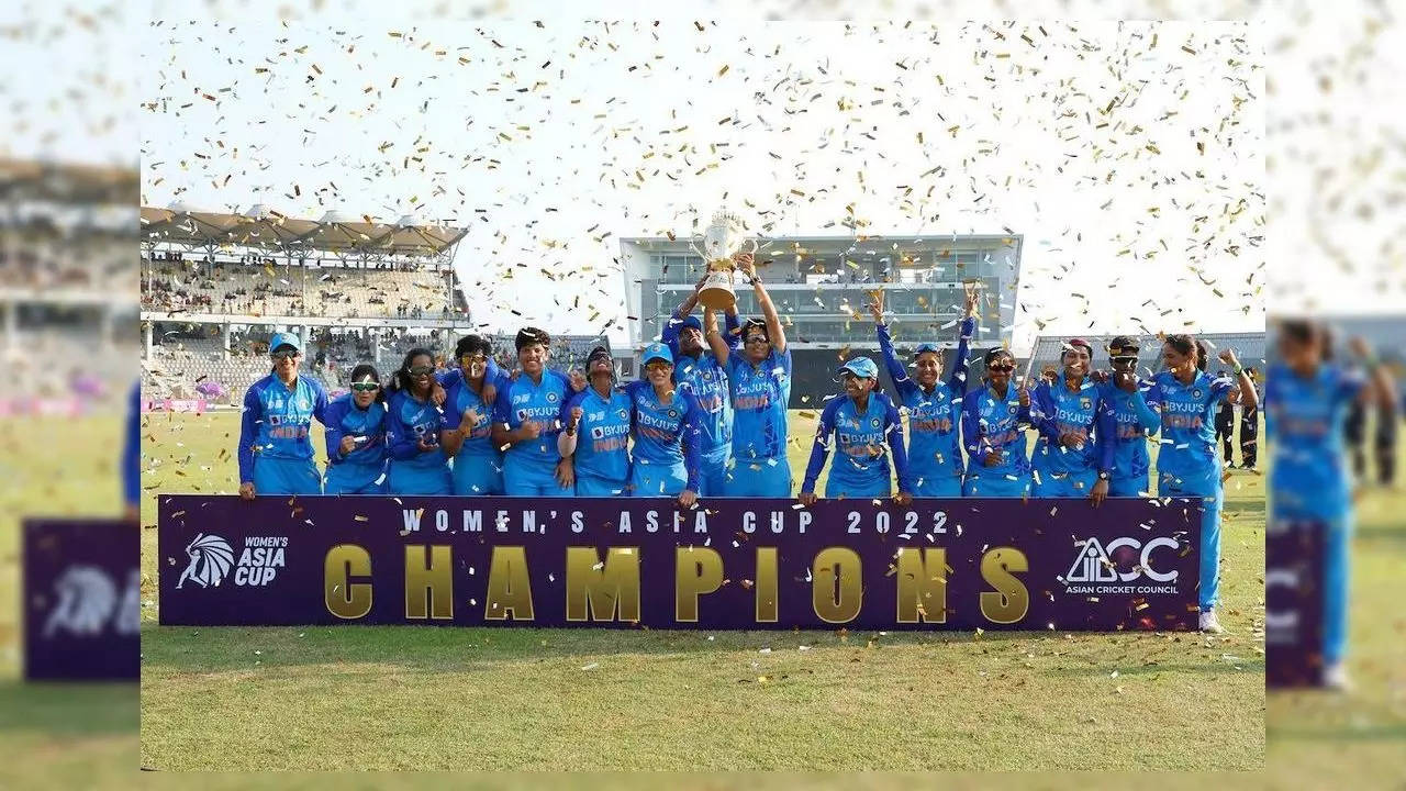 Equal Pay For Equal Play: BCCI’s Pay Equity For Women In Cricket Is A ...