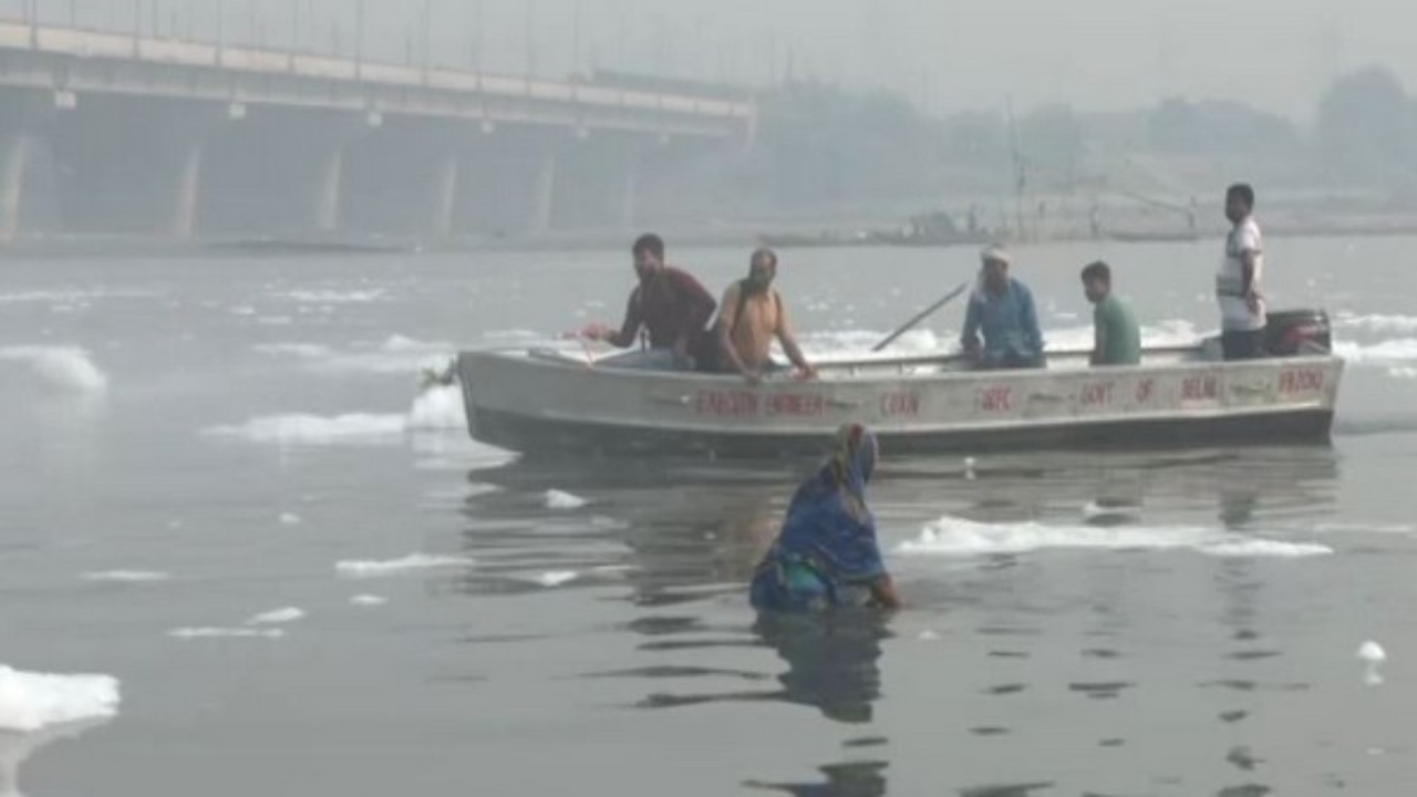 Chhath Puja: Yamuna pollution