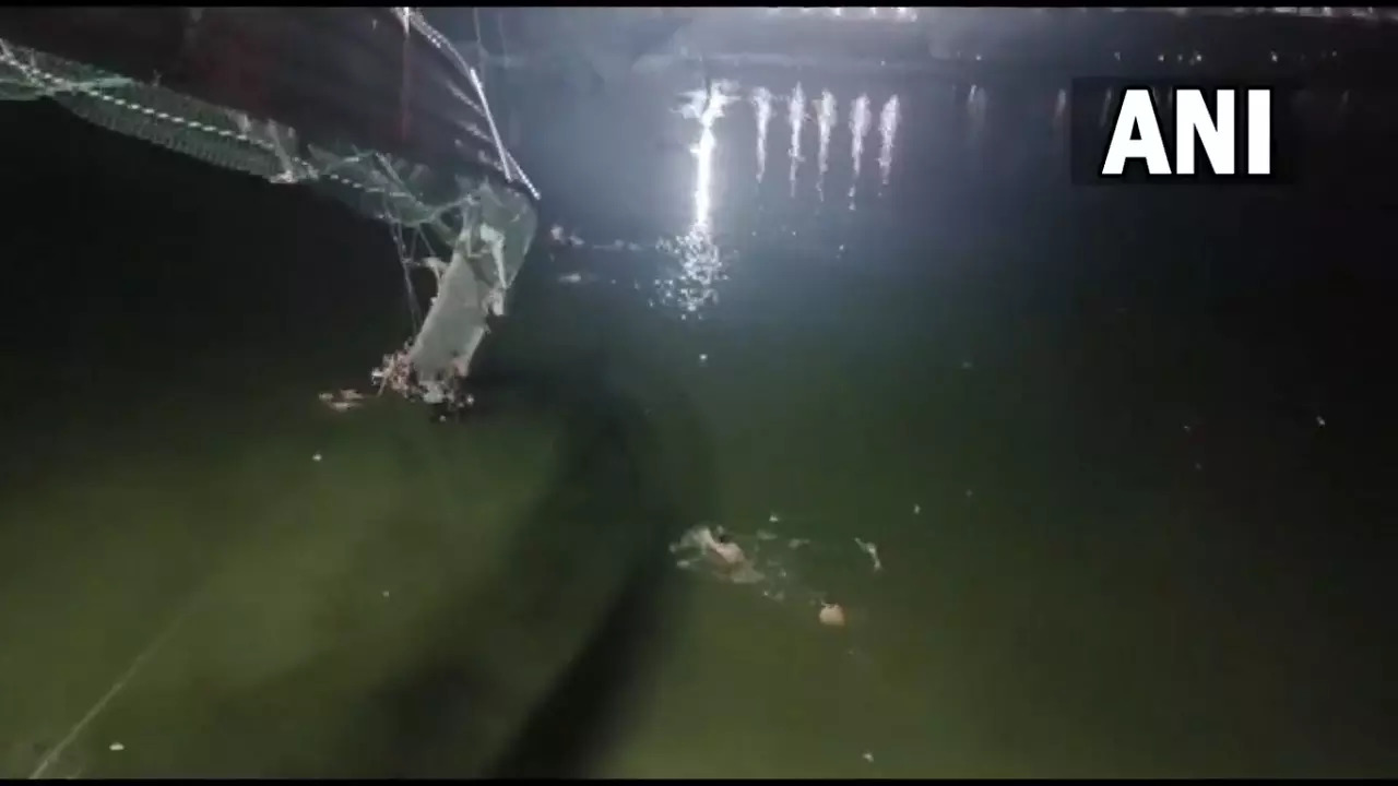 morbi bridge collapse