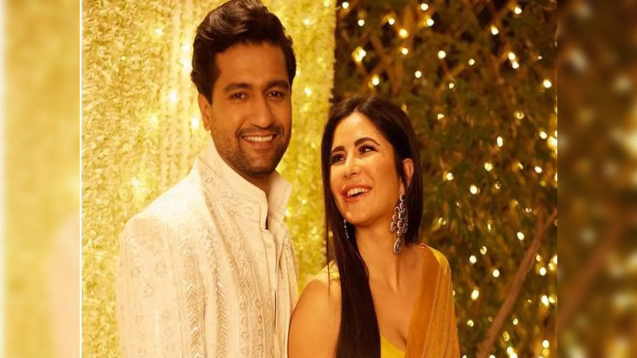 Katrina Kaif steals Vicky Kaushal's 'How is the josh' dialogue as she interacts with fans amid Phone Bhoot promotions