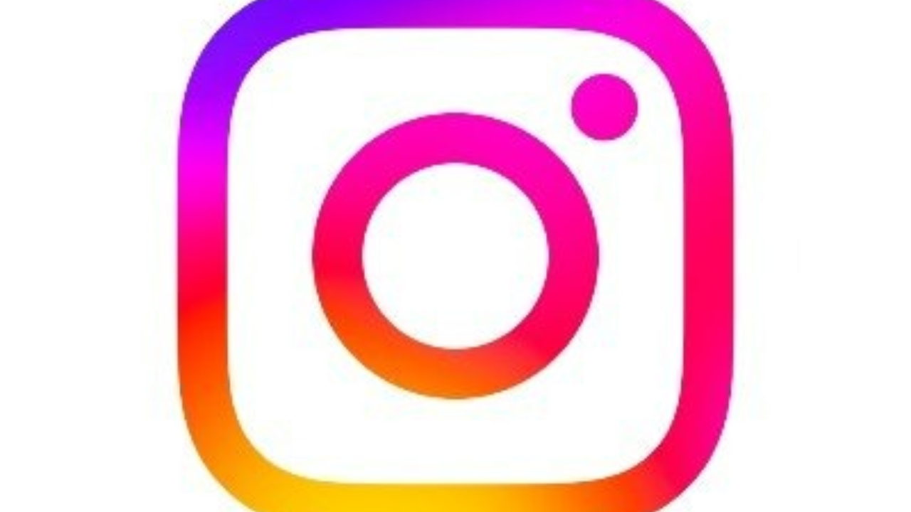 Instagram faces a global outage