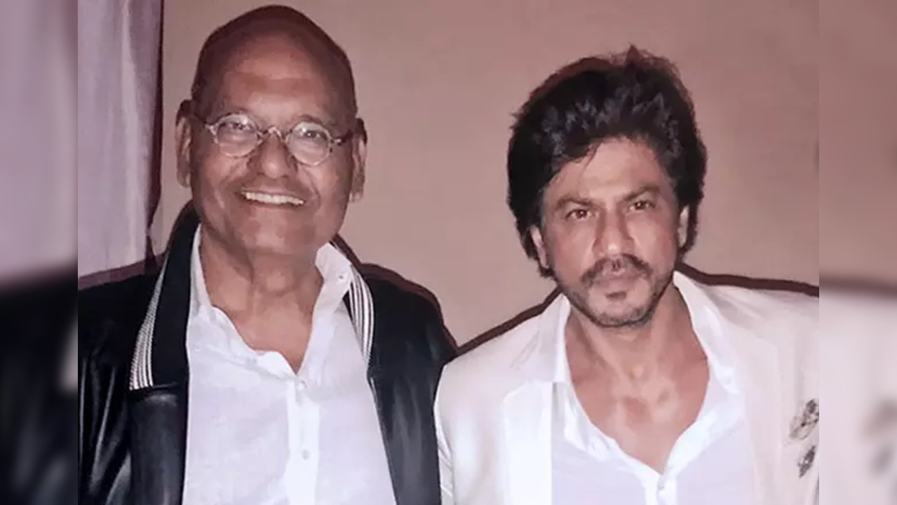 How Shah Rukh Khan and 'Om Shanti Om' helped Vedanta Chairman Anil Agarwal to seal Cairn India deal. Photo courtesy @AnilAgarwal_Ved (Twitter).