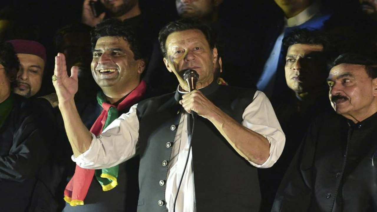 Imran Khan attacked Attacker says tried my best to kill former Pak PM protests continue - Highlights