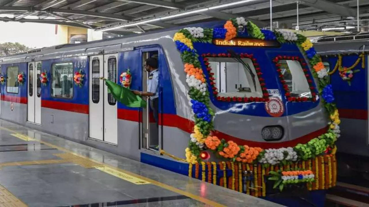 Kolkata metro