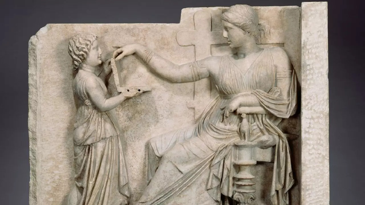 Statue of Greek woman purportedly 'using laptop' sparks time travel theories