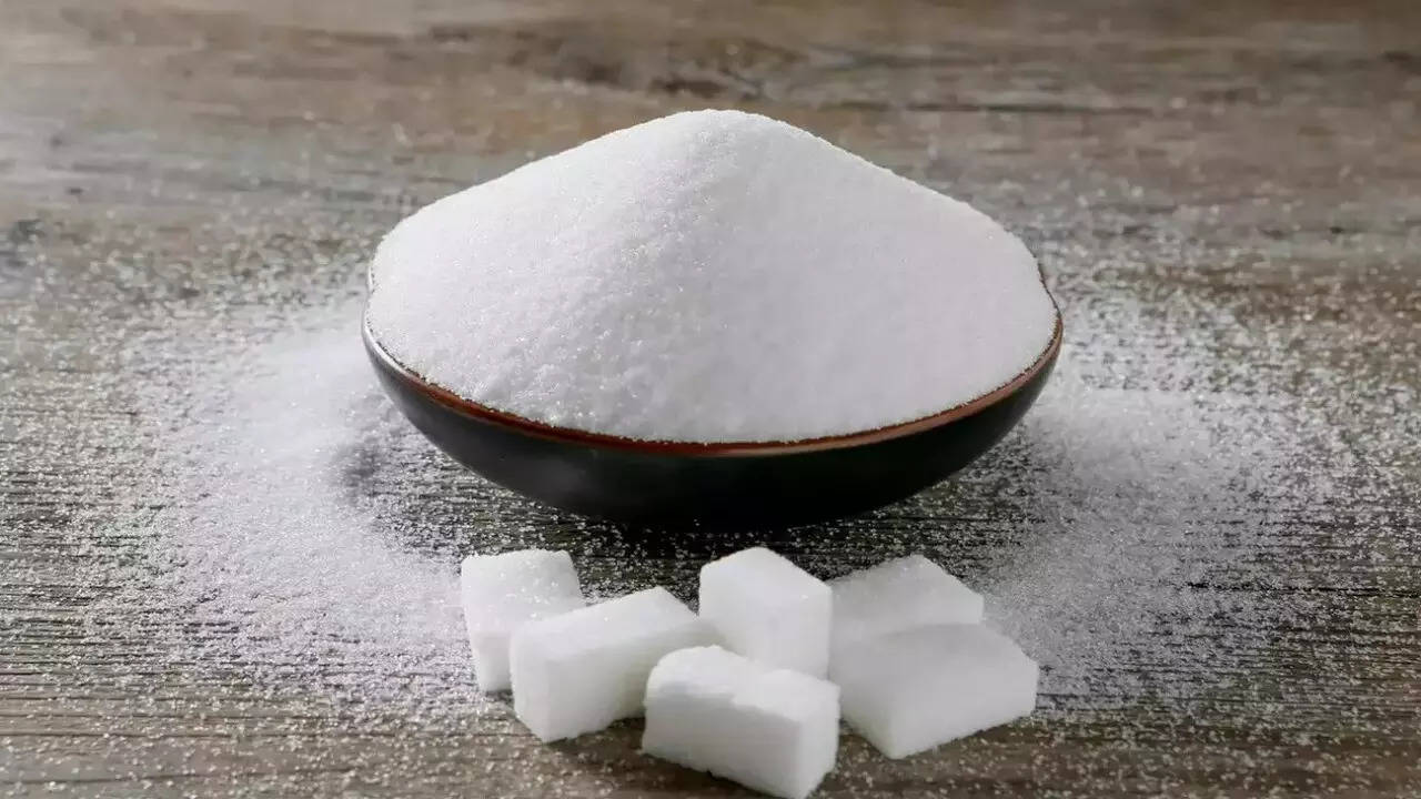 Govt allows sugar exports upto 6 million tonnes for FY23