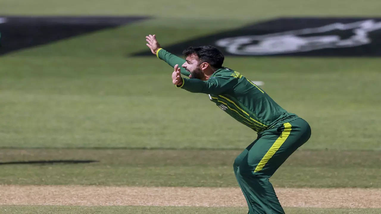 T20 World Cup: Shadab Khan equals Shahid Afridi as leading T20I wicket ...