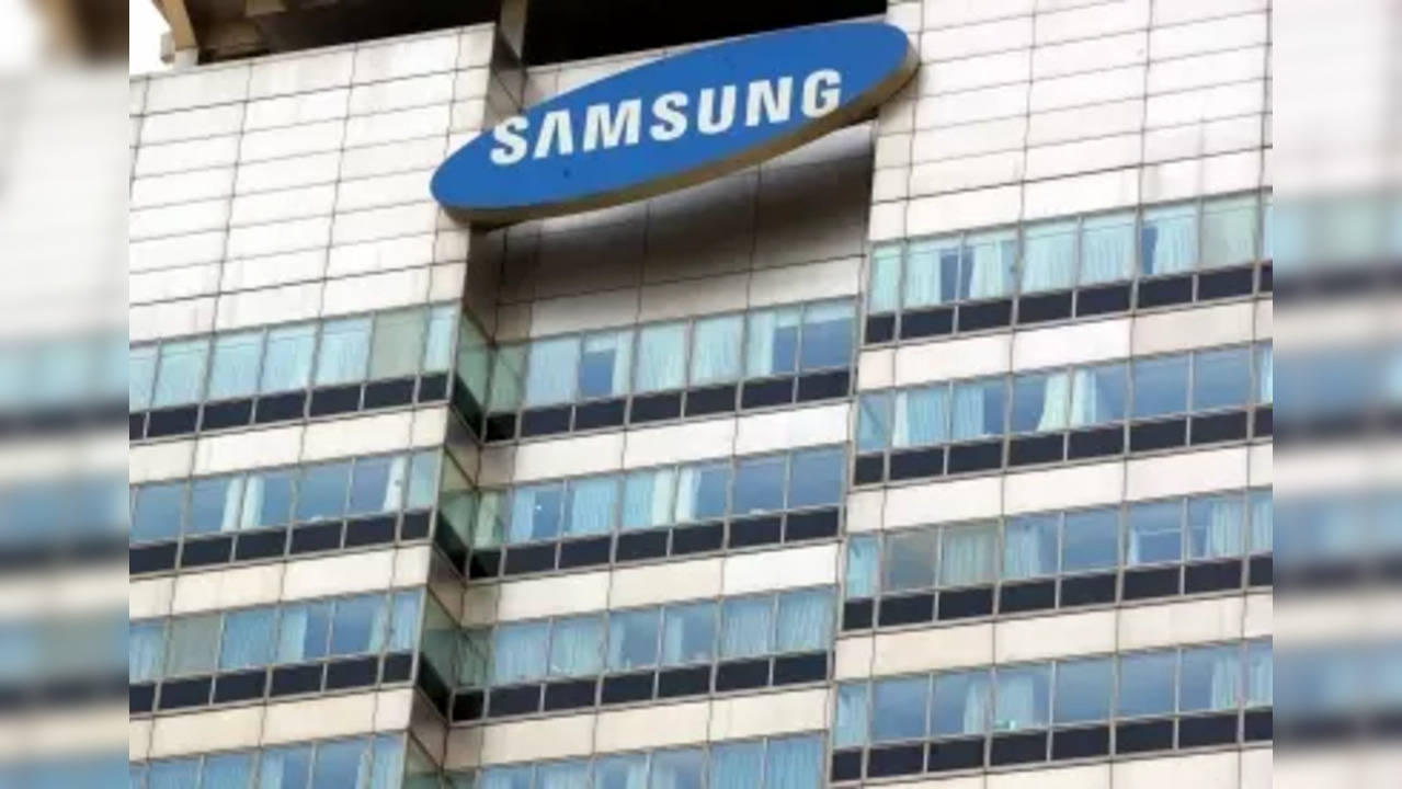 Samsung India sold a record number of smartphones during the festive season. (File Photo: IANS)