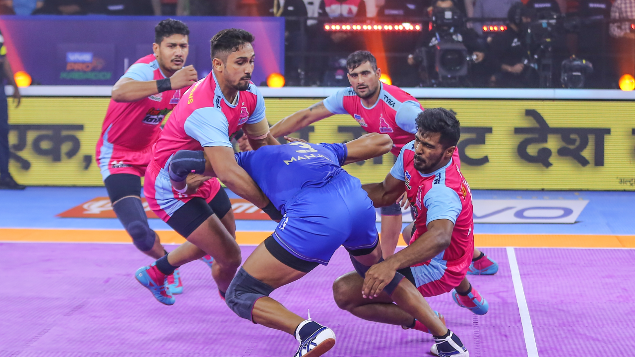 PKL 2022 highlights  Jaipur beat U Mumba to reach 2nd spot  Pirates beat Steelers to clinb onto 6th place