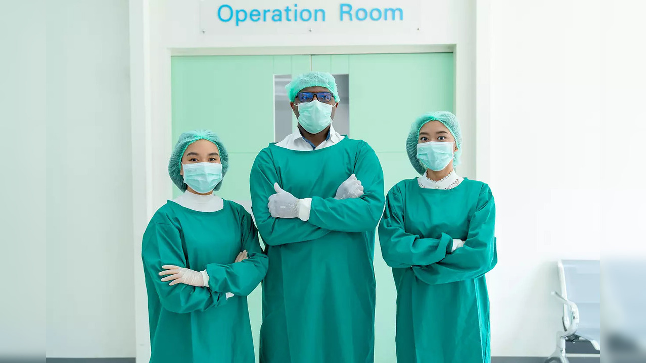 Ever wondered why doctors only wear blue or green scrubs? They have a ...