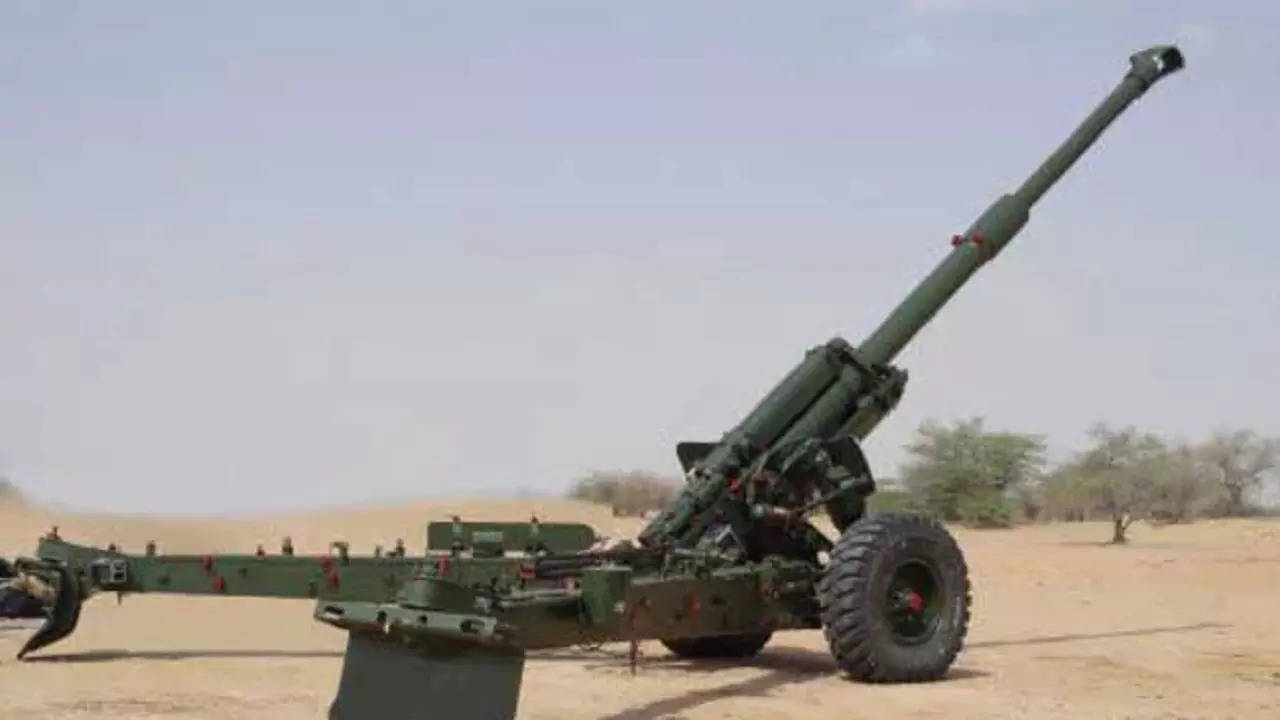 155mm artillery gun