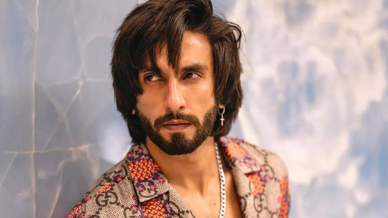 Bollywood Mega-Star Ranveer Singh steals show at Marrakech opening night,  jury members Susanne Bier, Oscar Isaac last minute no-shows – Deadline