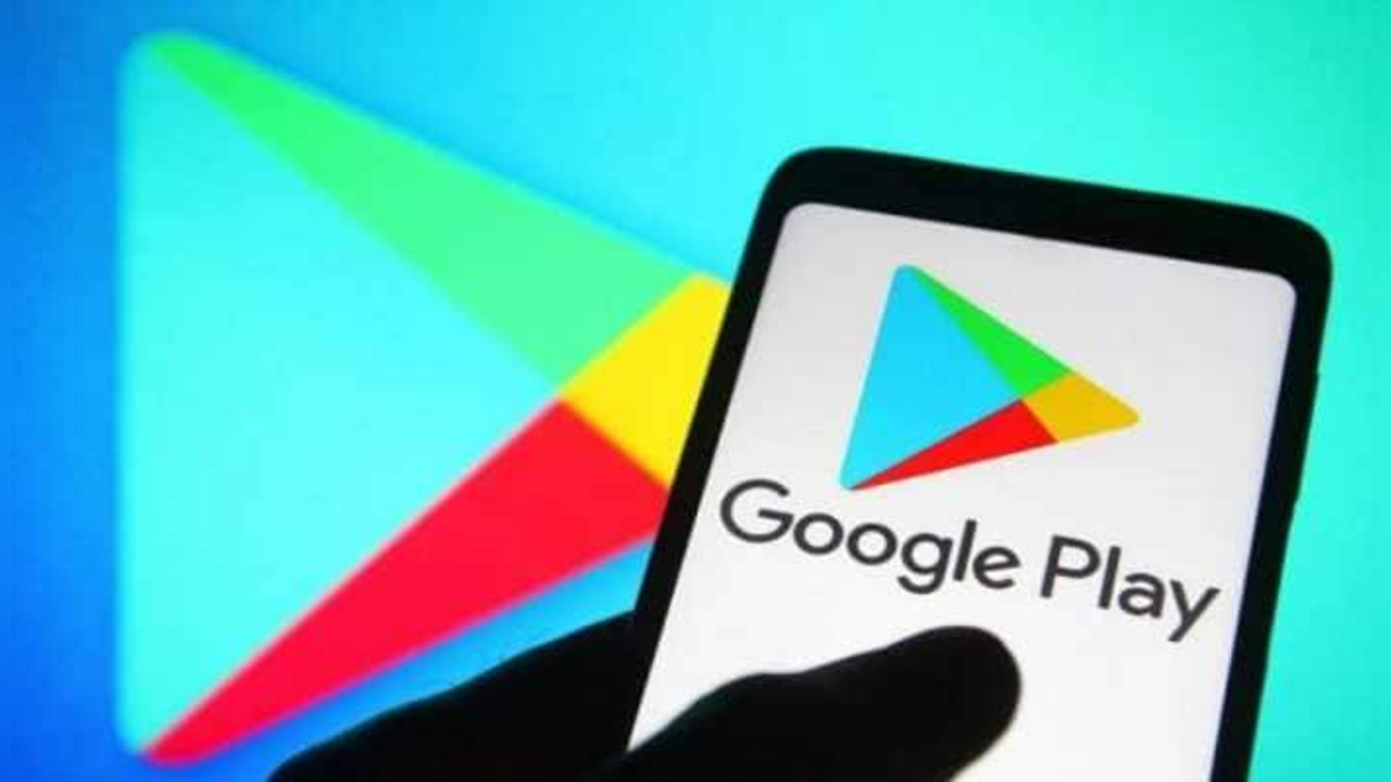 Google Play Store tests advertising apps.