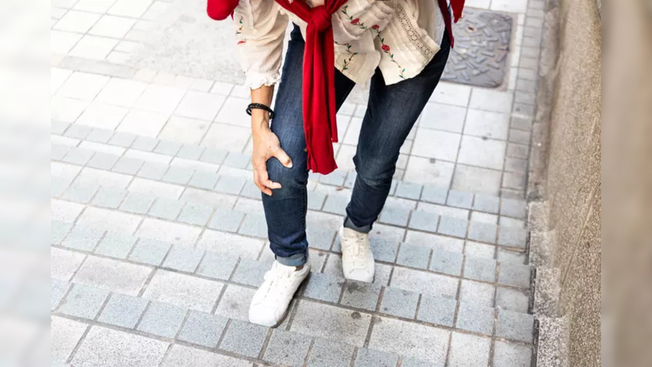 Pad High cholesterol Do your legs hurt while climbing stairs? Watch