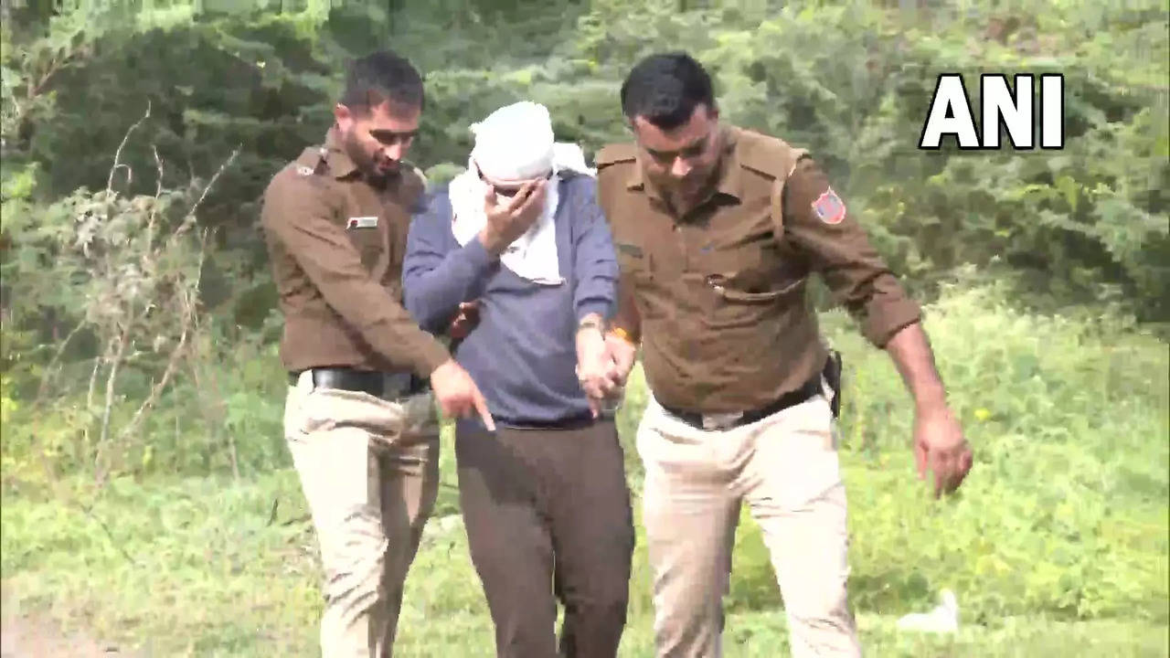 Aftab was taken to the Mehrauli forest area by the police on Monday to collect the body parts which he had disposed of there