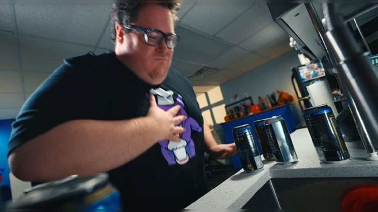 Man chugged 12 energy drinks in 10 minutes