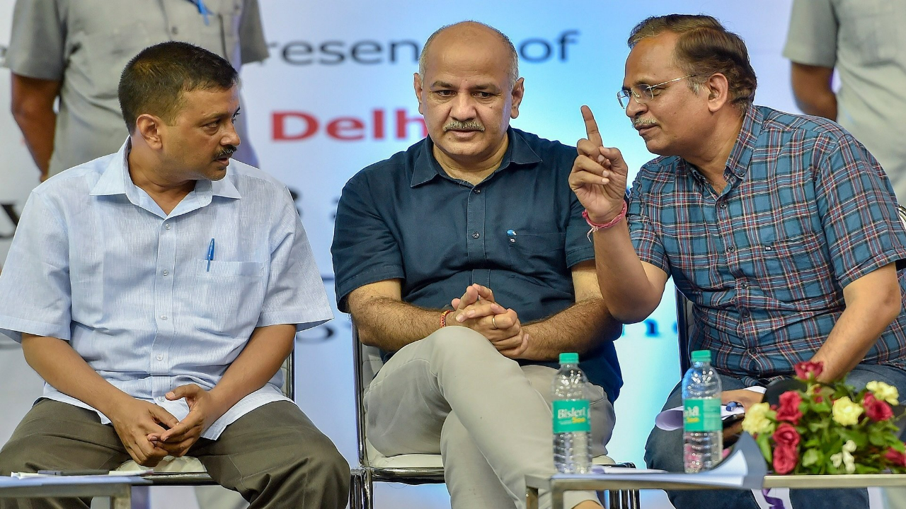 Arvind Kejriwal's AAP has been having a tough time amid letters by Sukesh (File Photo)