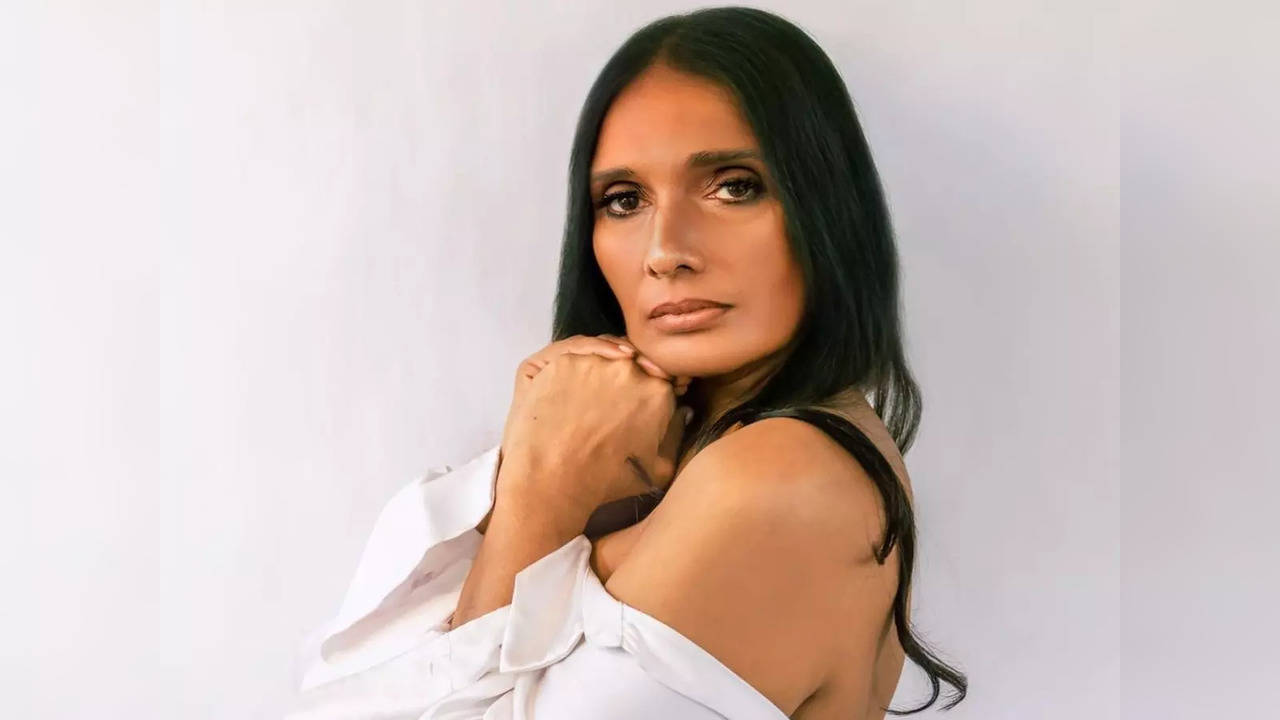 Throwback! Aashiqui fame Anu Aggarwal was asked THIS shocking question