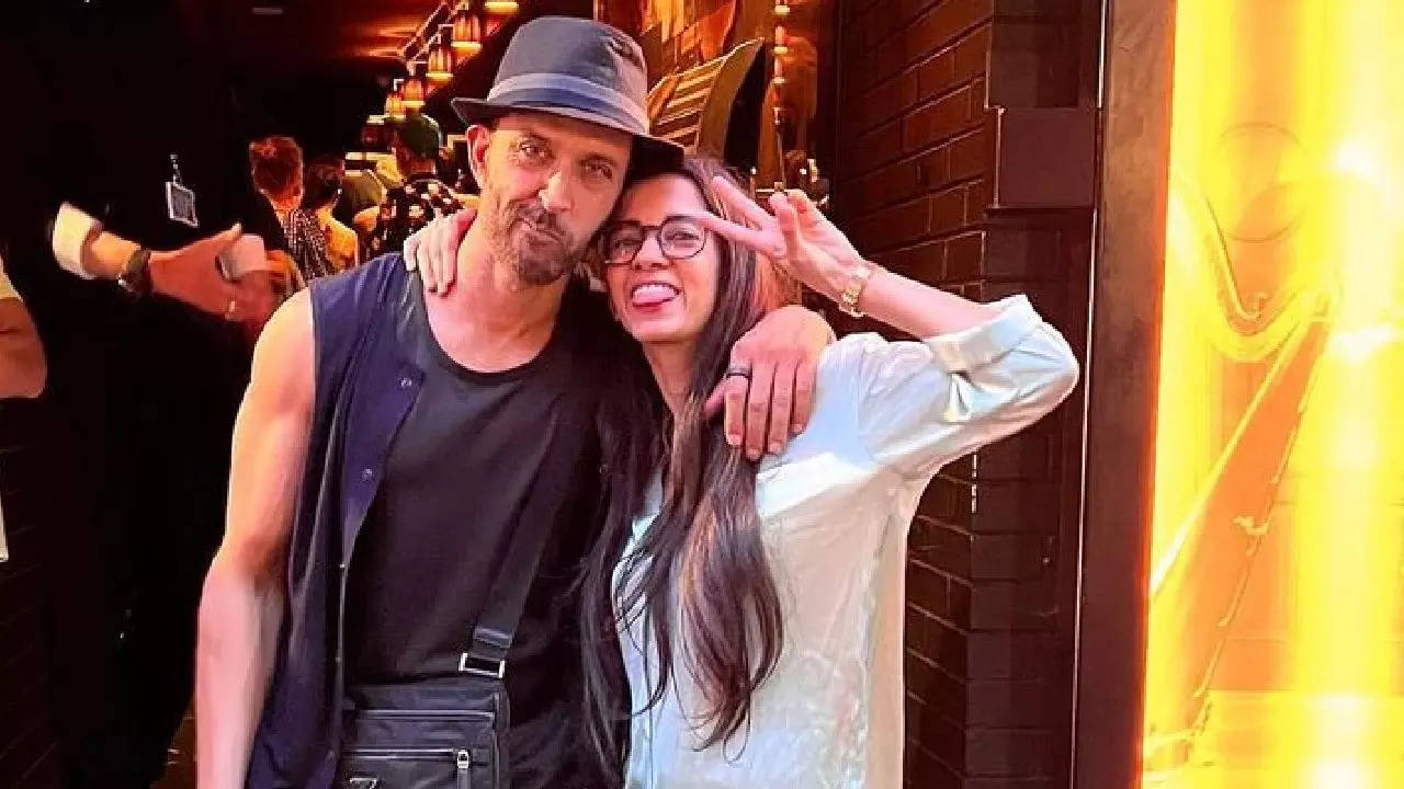 Hrithik Roshan, Saba Azad