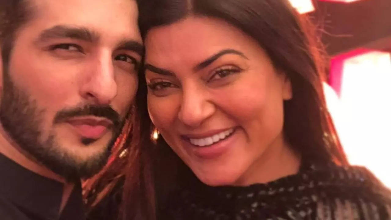 Rohman Shawl and Sushmita Sen