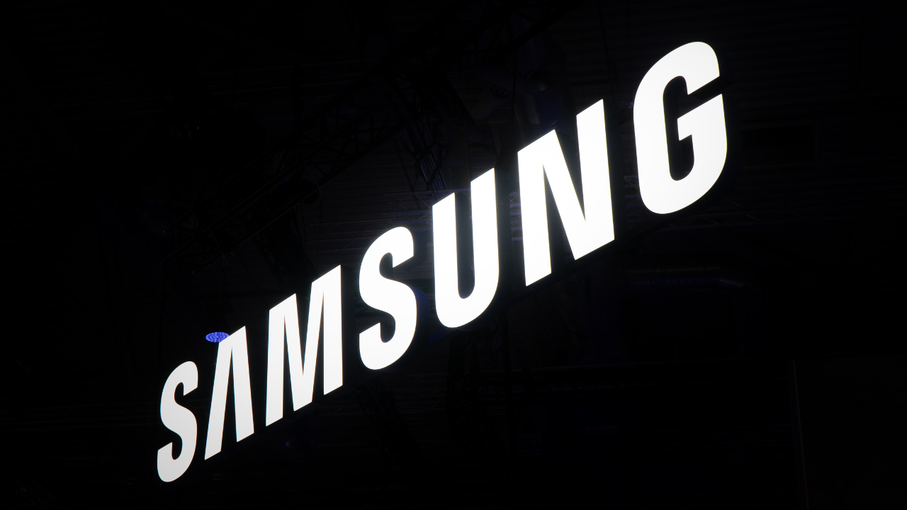 Samsung working with Google on new chips for future Galaxy S-series smartphones.