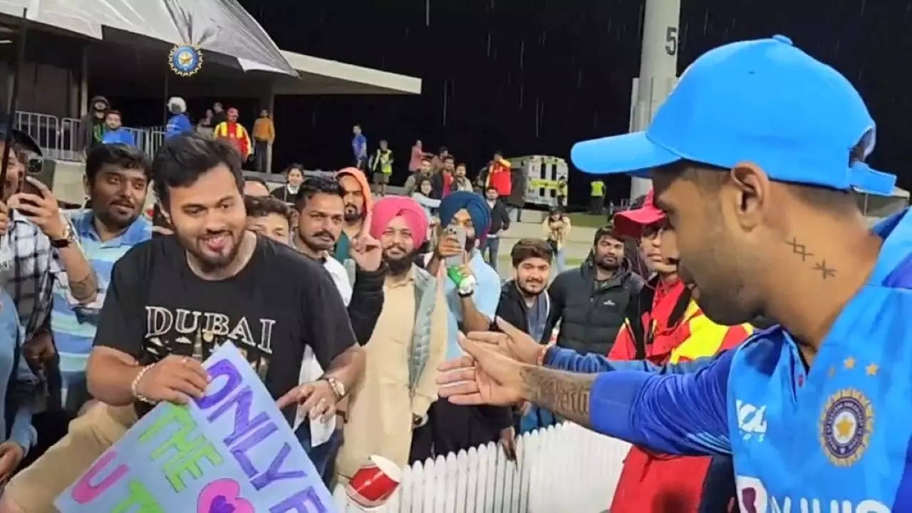 Suryakumar Yadav made a fan's day