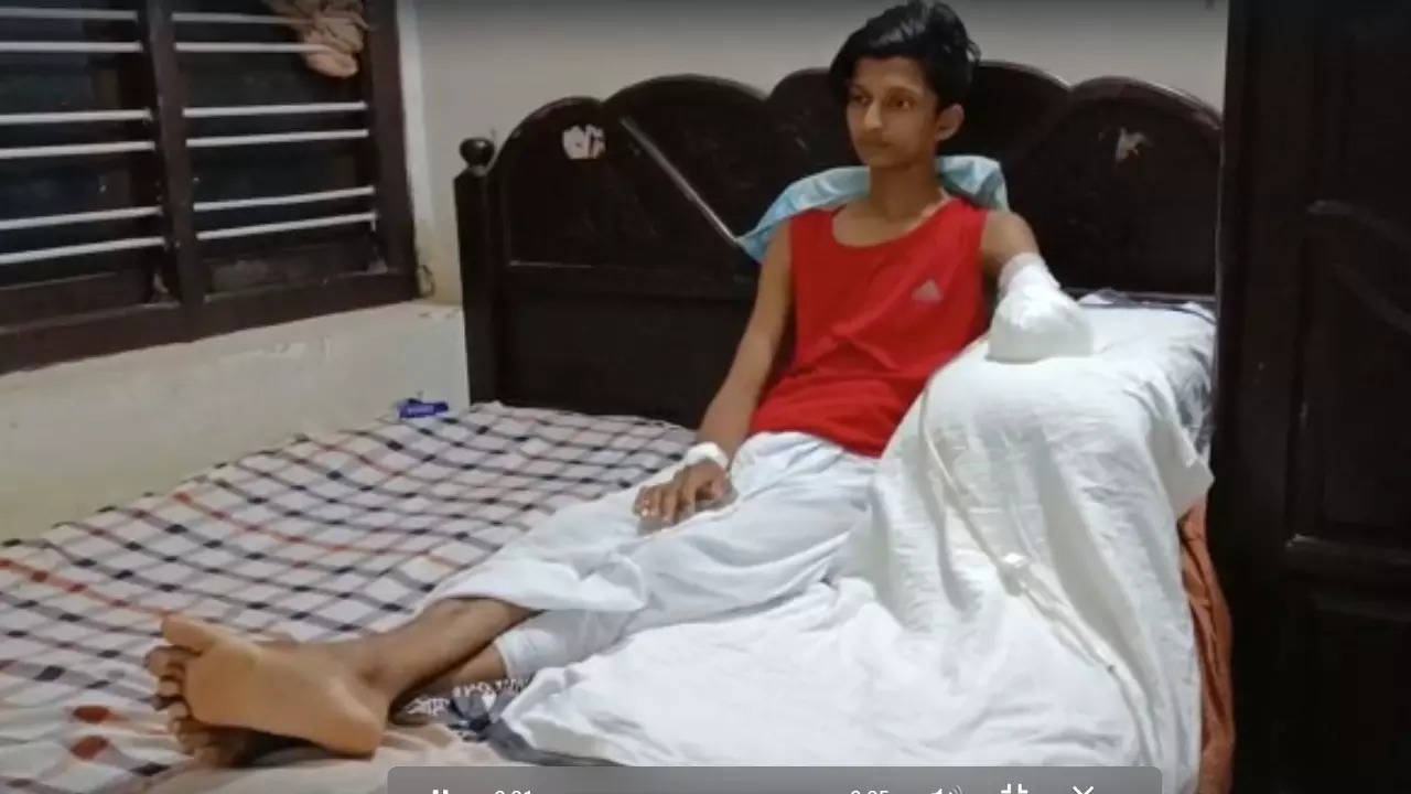 Kerala boy arm was amputated