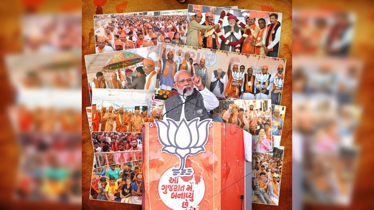 PM Modi addressing election rally