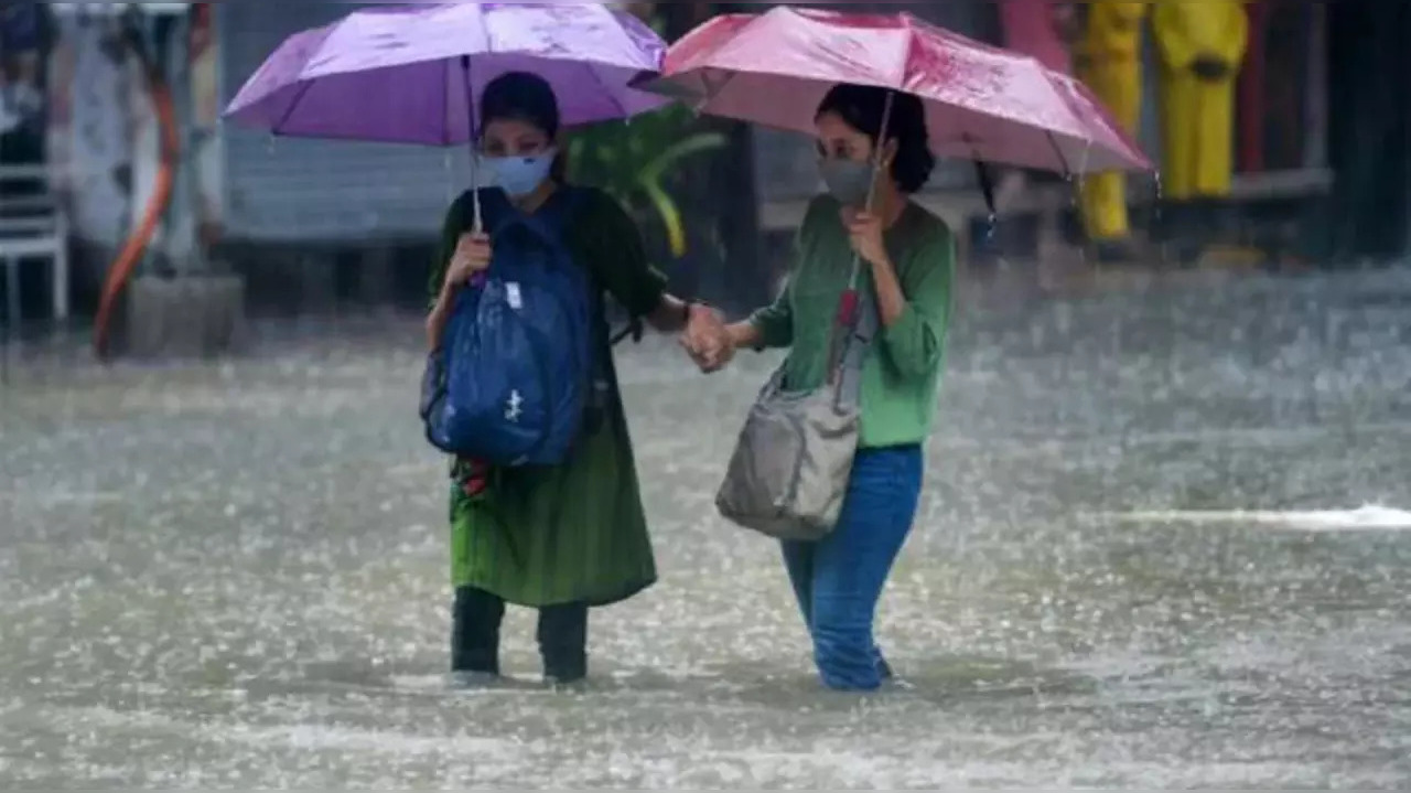 Low-Pressure effect in Bengaluru; IMD predicts unseasonal rains for three days in IT city