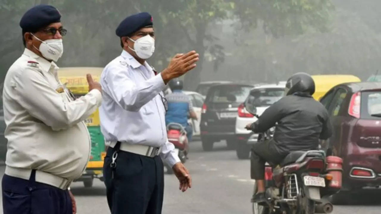 Delhi traffic closed