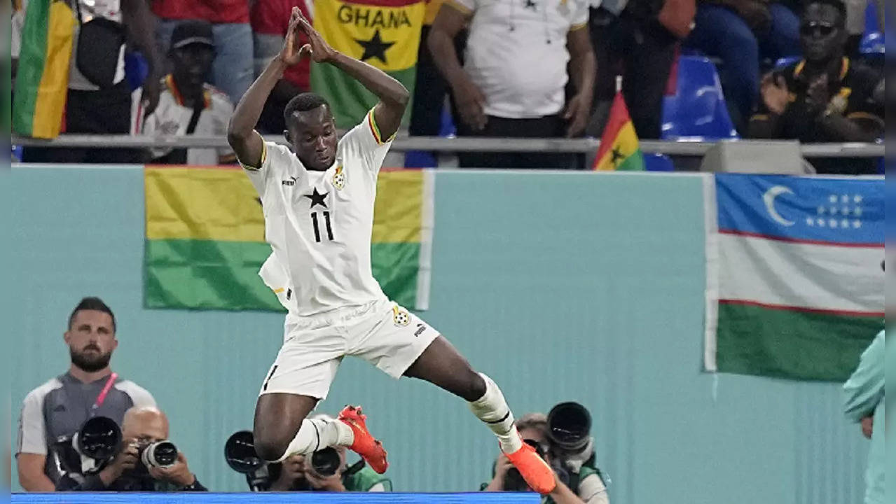 Ronaldo makes World Cup history as Portugal edge Ghana 3-2