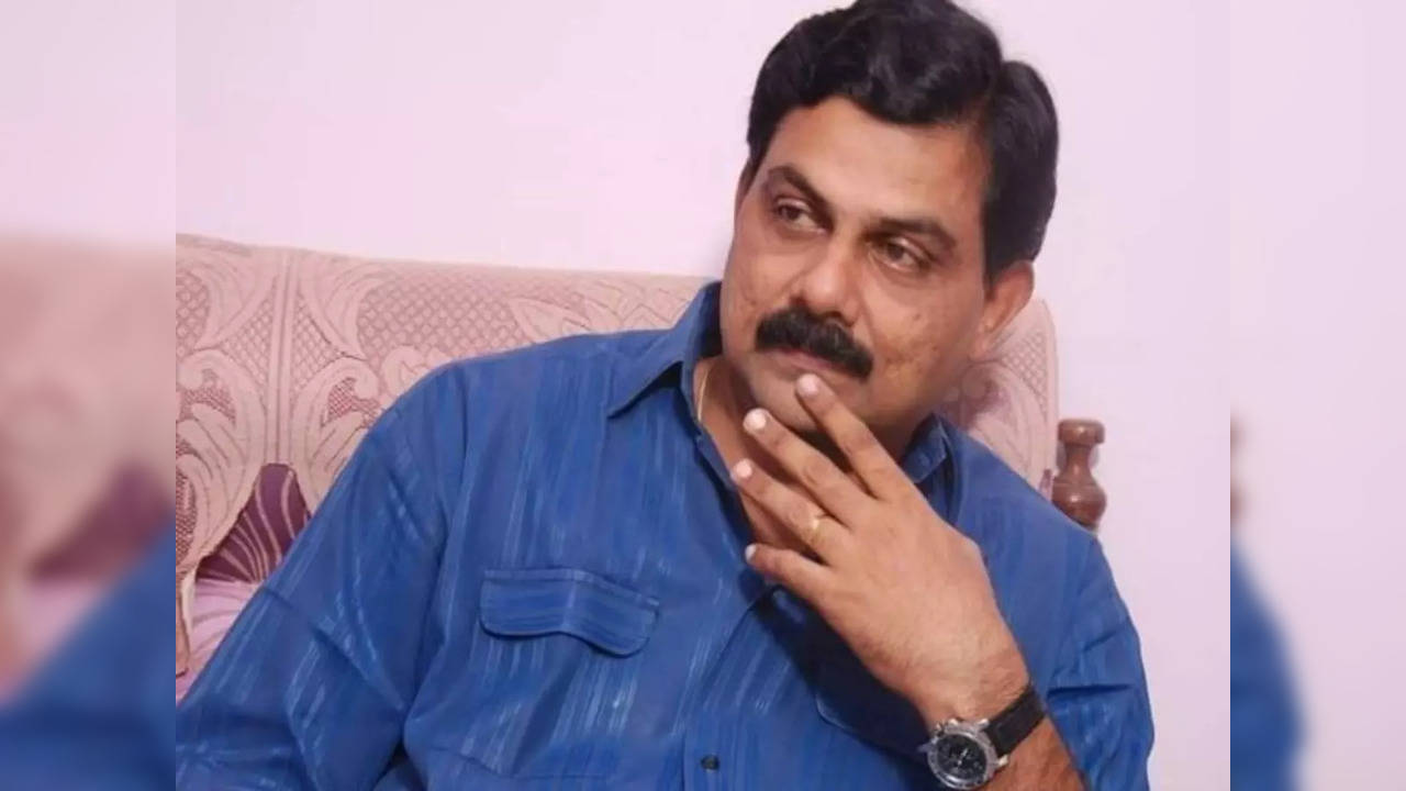 Malayalam writer Satheesh Babu found dead in his apartment