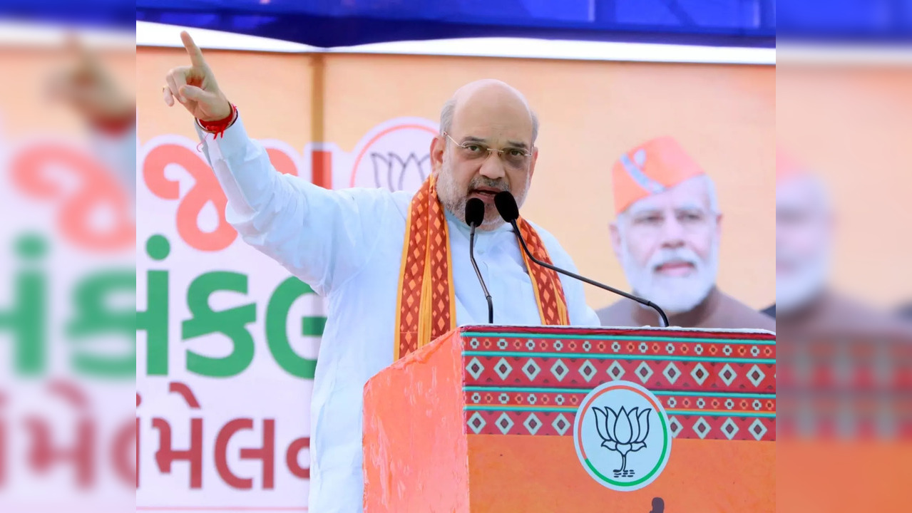 Union Home Minister Amit Shah addresses during an election meeting, at Vagara in Bharuch district on Friday, Nov. 25, 2022. (Photo: Twitter)