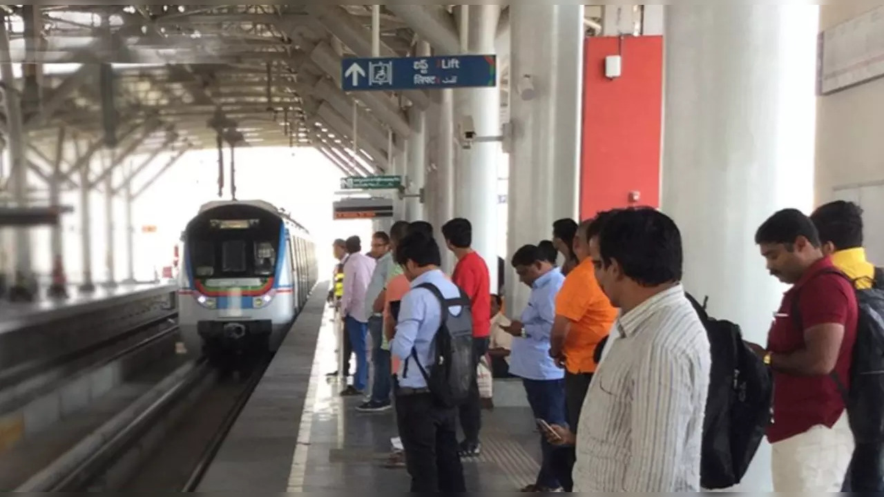 Photo: Twitter/Hyderabad Metro Rail