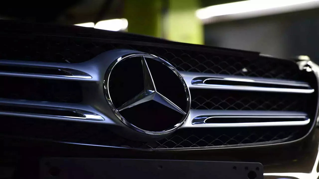 Mercedes Benz