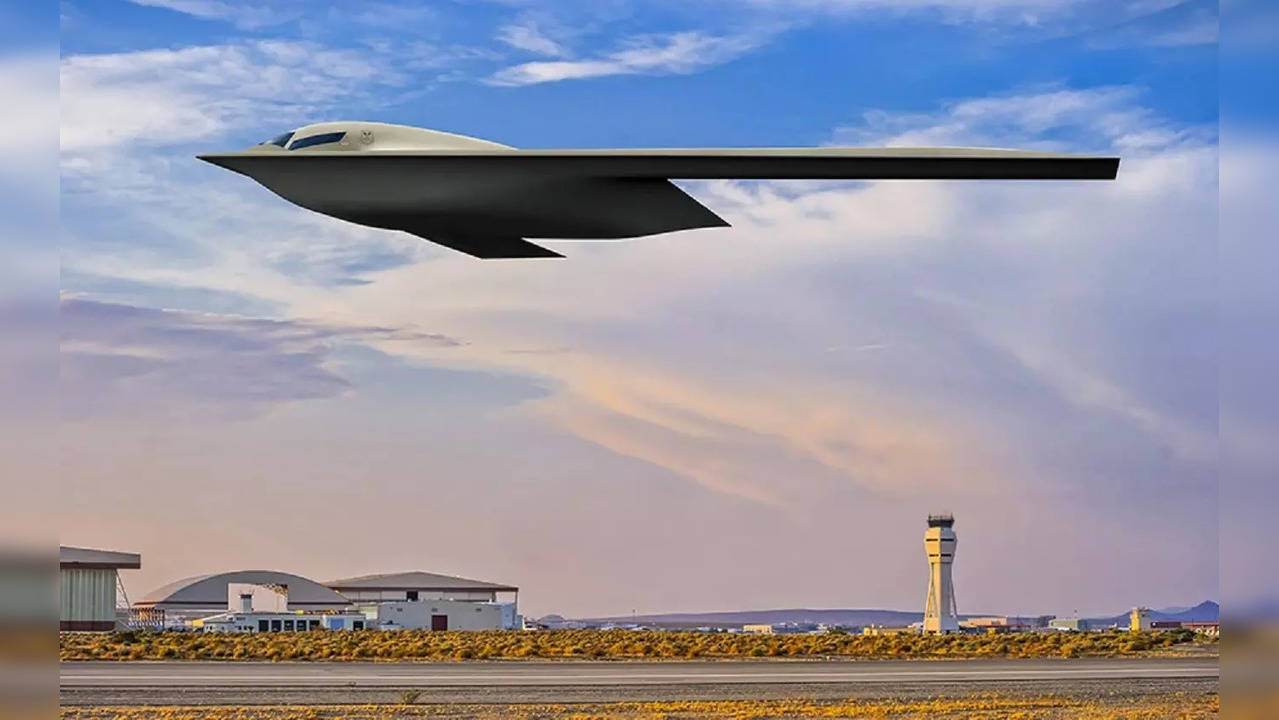 B21 raider digital bomber by Northrop Grumman to enter US Air Force on ...