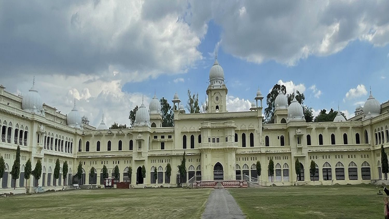 Uttar Pradesh Lucknow University to offer dual degrees from 202324 in