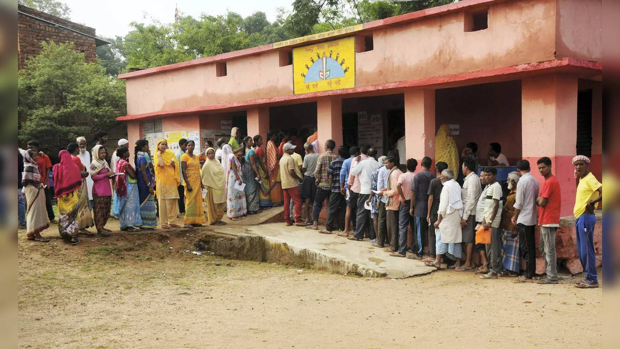 People wait in queues to cast votes at a polling station in Ranchi | Representational image