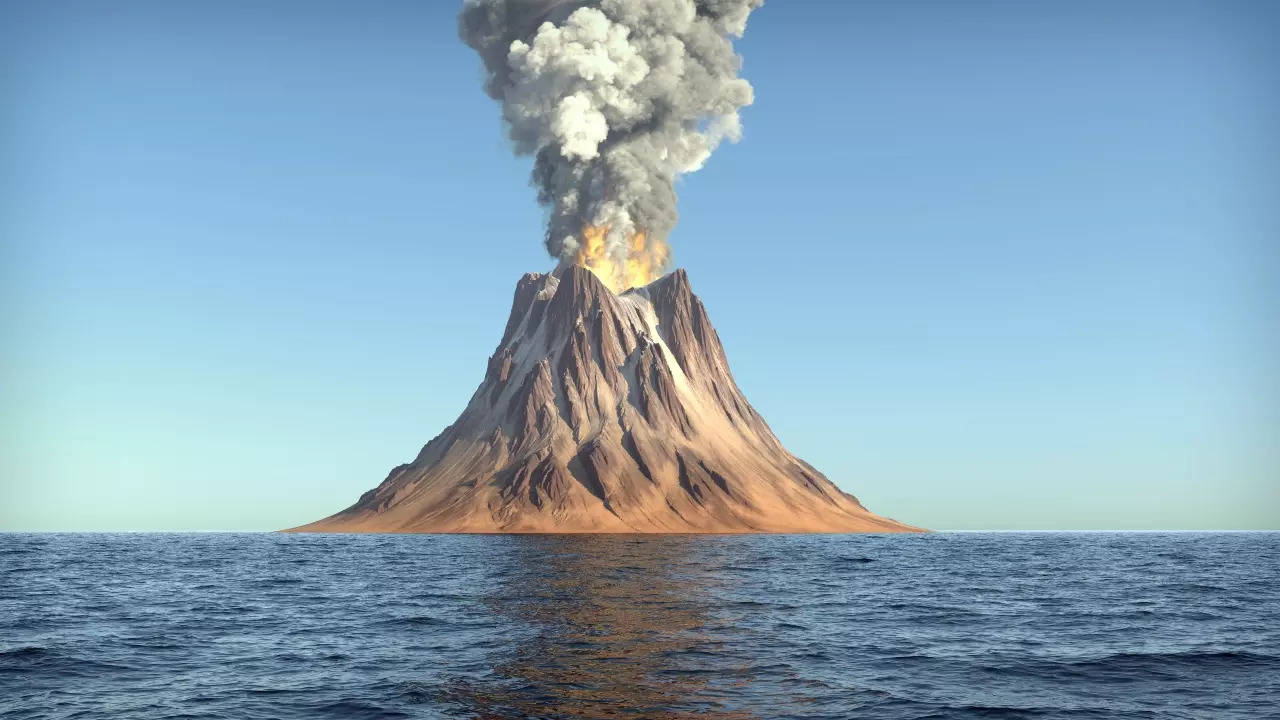 Chile: Emitieron alerta de volcán tras estruendo de Lascar