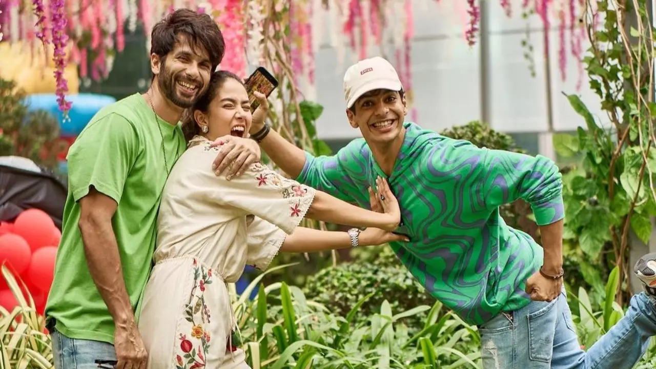 Shahid Kapoor and Mira Rajput with Ishaan Khatter