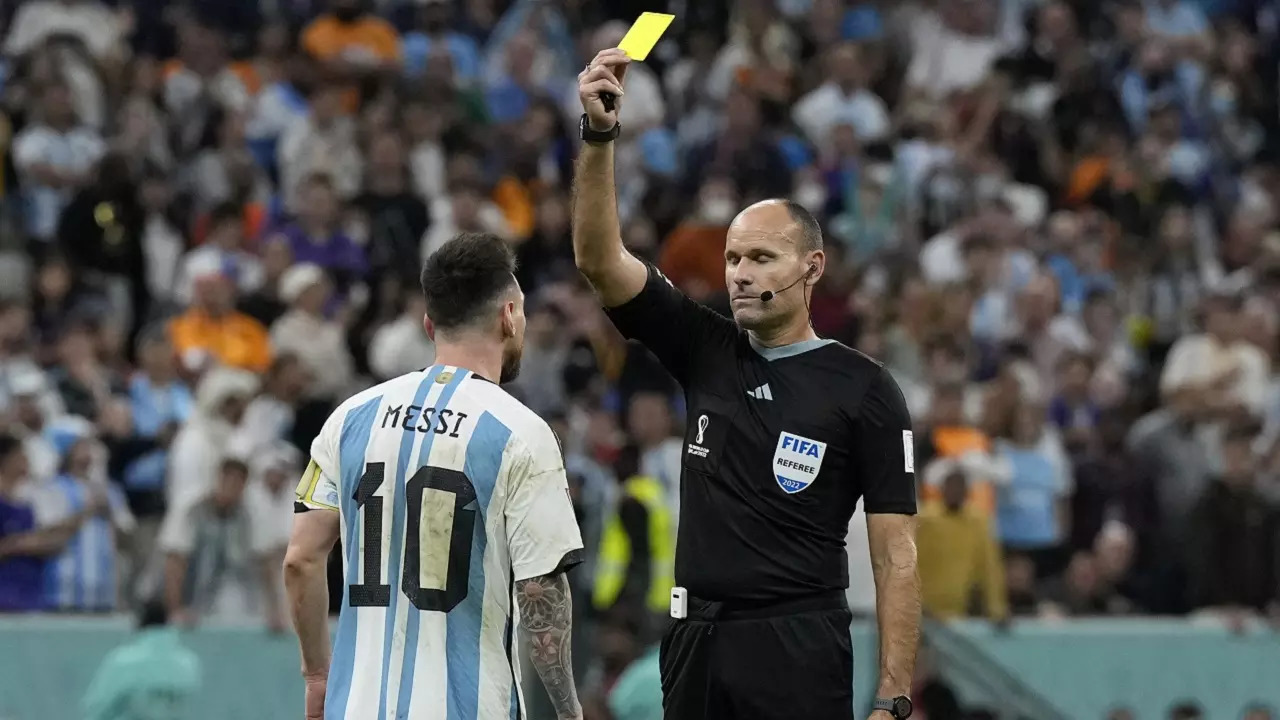 Lionel Messi yellow card