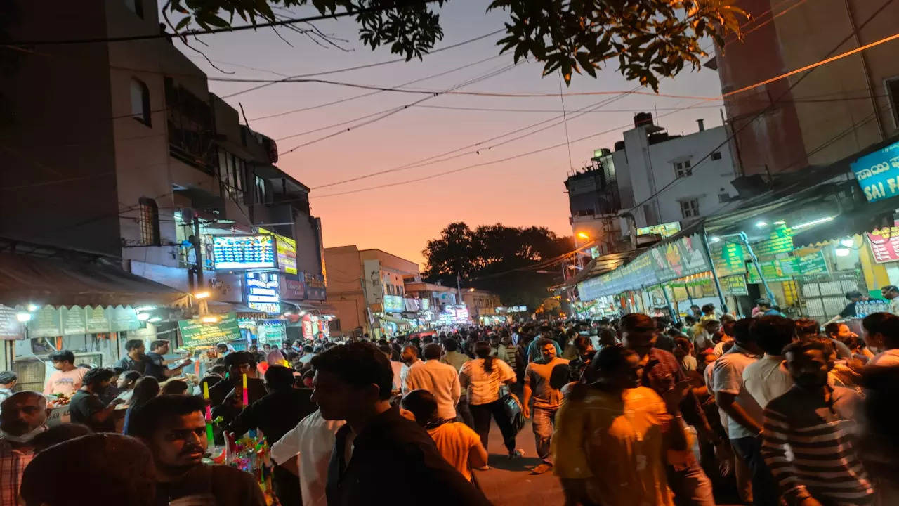 Bangalore: VV Puram Food street