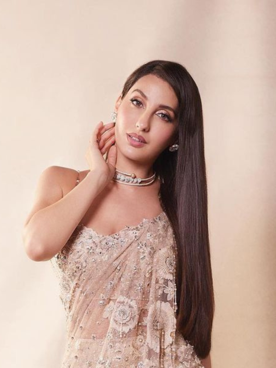 how-to-straight-hair-get-straight-hair-at-home-naturally-times-now