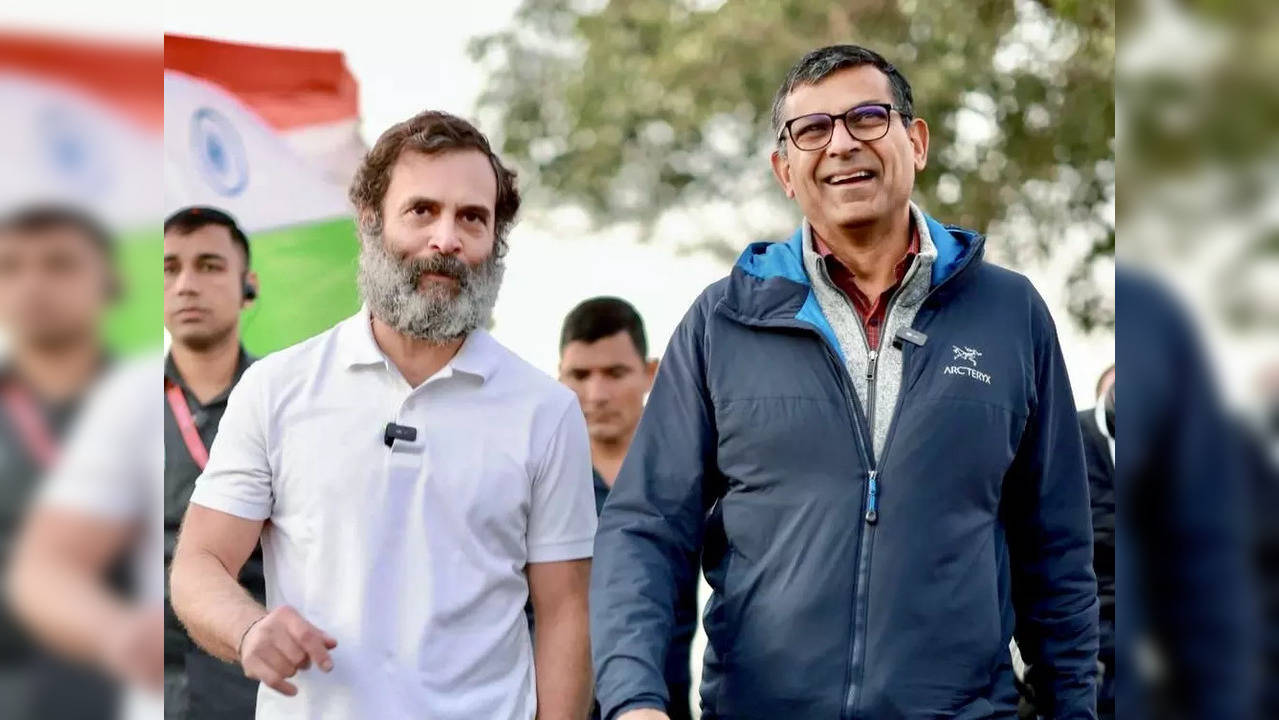 Former RBI governor Raghuram Rajan joins 'Bharat Jodo Yatra' with Congress leader Rahul Gandhi