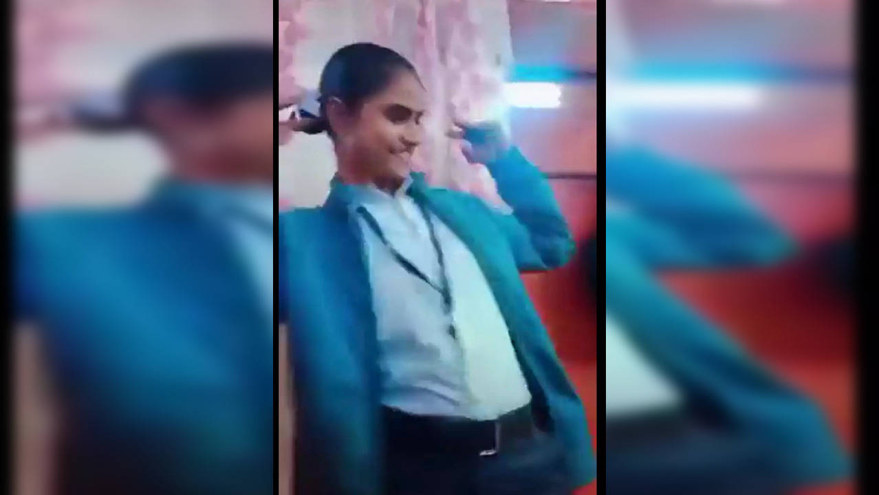 Female cops suspended over viral dance video