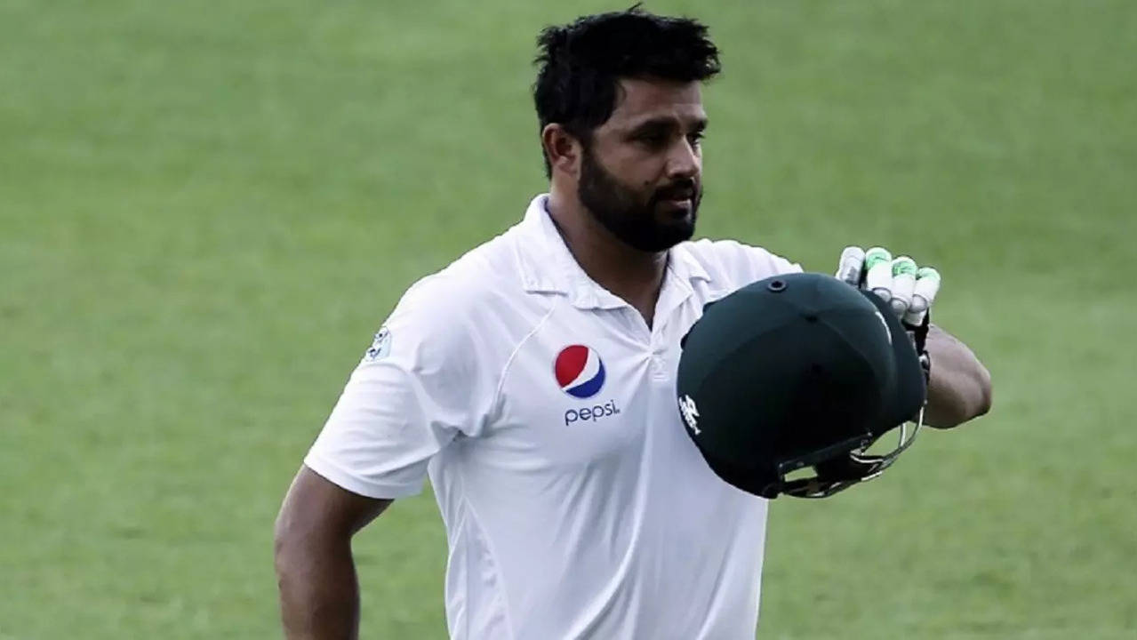 Watch: Azhar Ali Survives After Ball Hits Stumps But Bails Stay On