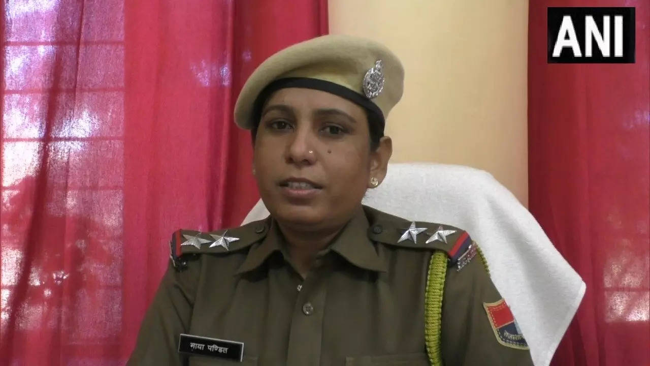 Maya Pandit, Station Officer, Sirohi