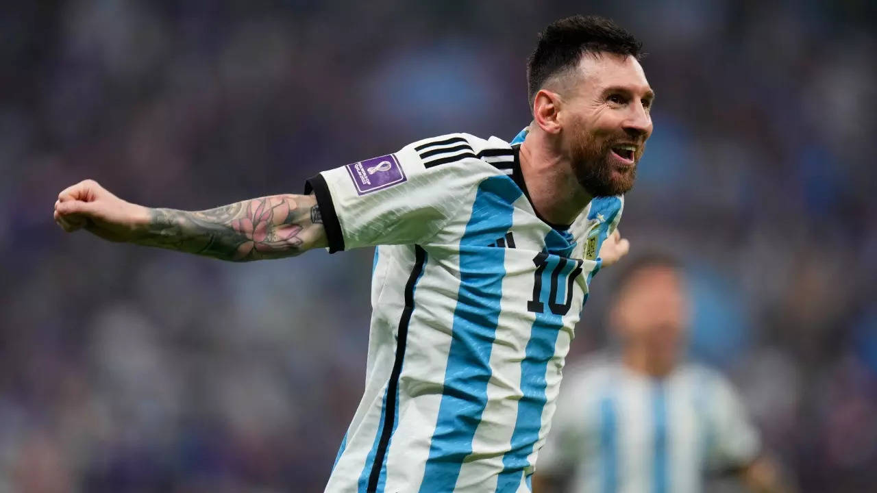 Breaking News Today December 18 Updates Lionel Messis Argentina Lift Fifa World Cup 2022 0427