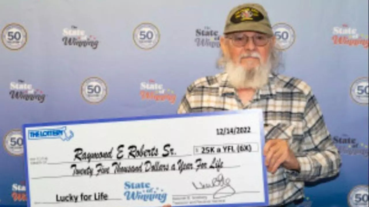 Raymond Roberts Sr. won a Rs 19.35 lottery prize ($25,000 a year for life) after relying on his 'intution'| Picture courtesy: Massachussetts Lottery