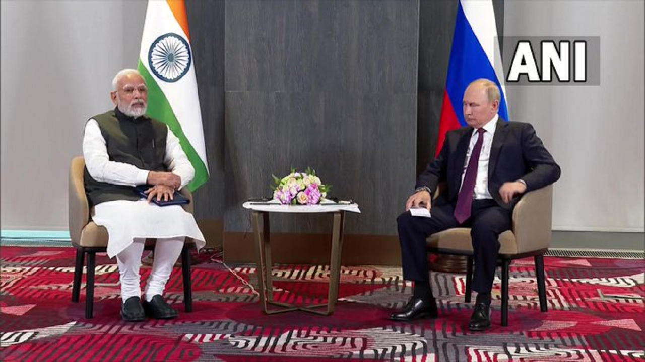 Prime Minister Narendra Modi pictures with Russian President Vladimir Putin